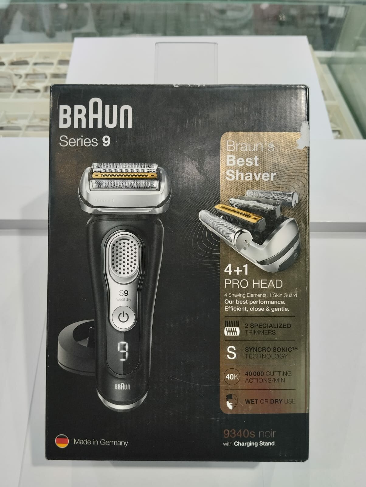 Электробритва Braun Series 9 9340S, влажная и сухая, плавающие головки — фото 1