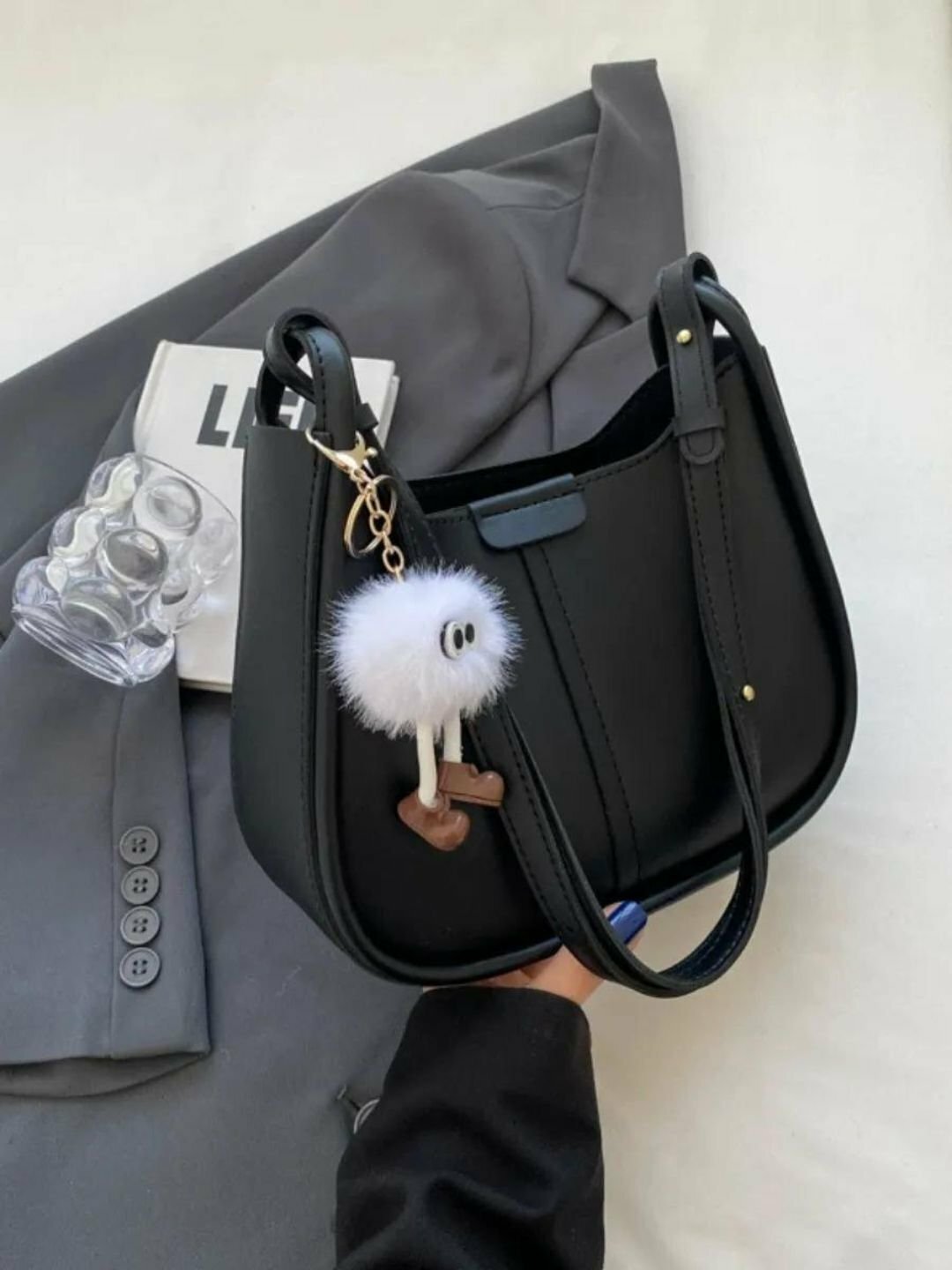 Сумка  Soft Classic Shoulder Bag