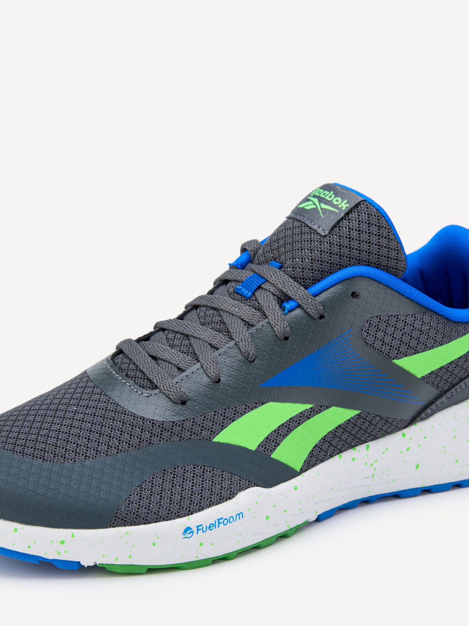 Кроссовки Reebok Energen Run, размер 13,5i US, серый/голубой/зеленый — фото 1