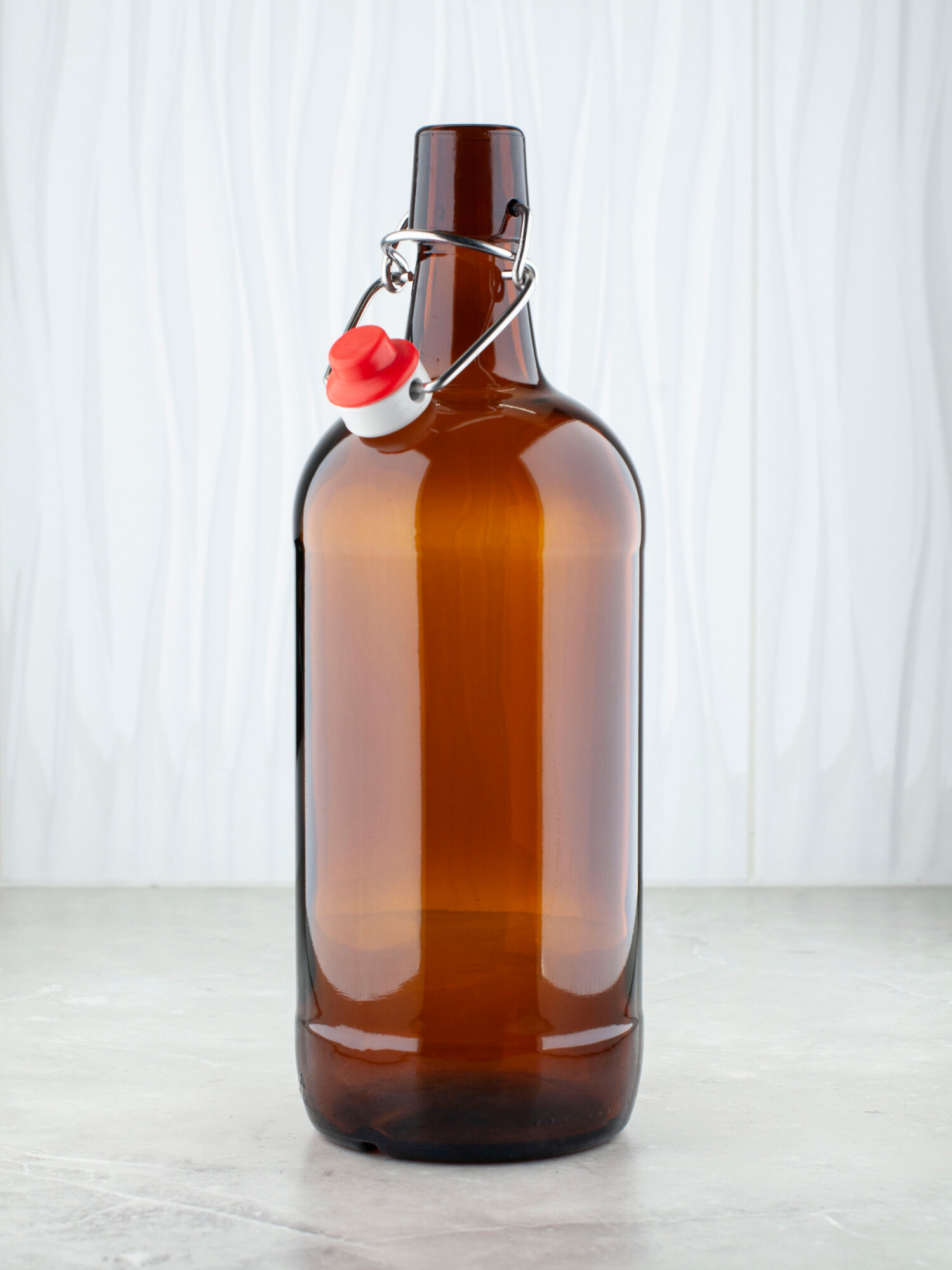 Бутылка стеклянная с бугельной пробкой KHome темная 1 литр