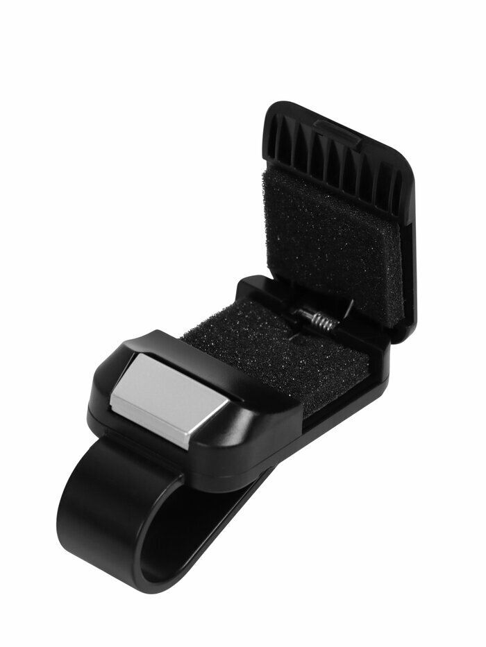 Солнцезащитные очки — фото 1