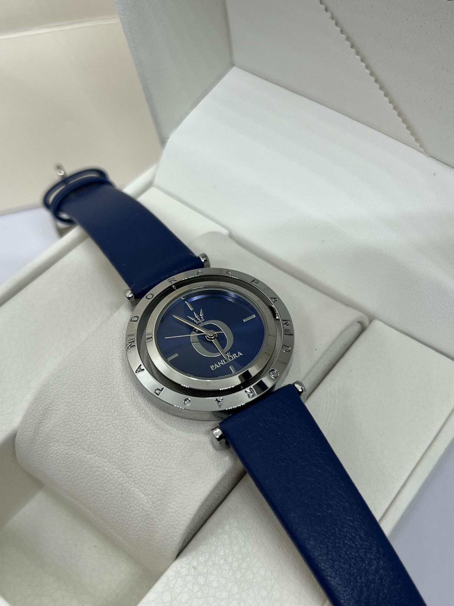 Наручные часы