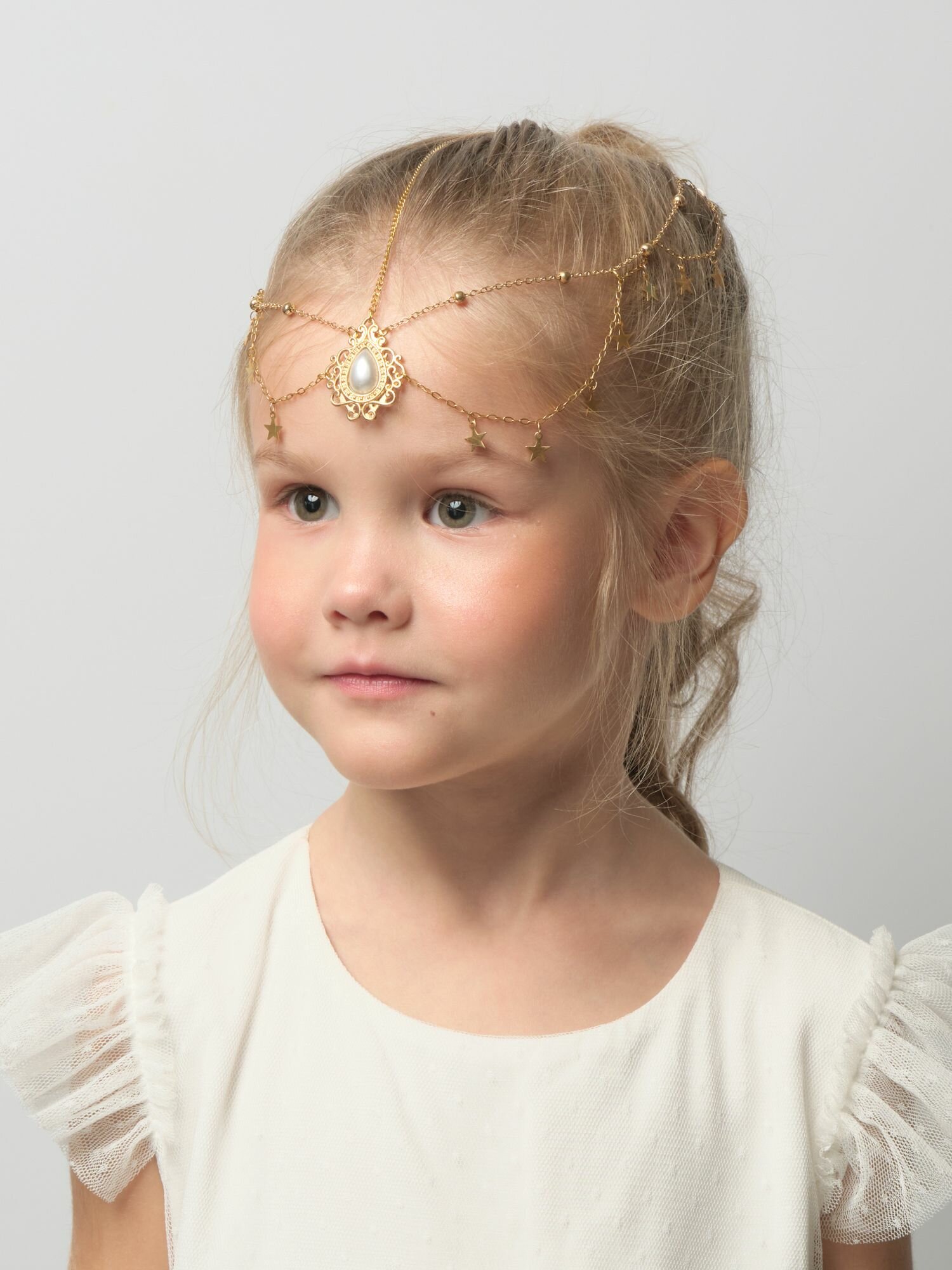 Фероньерка Андерсен Три орешка для Золушки — фото 1