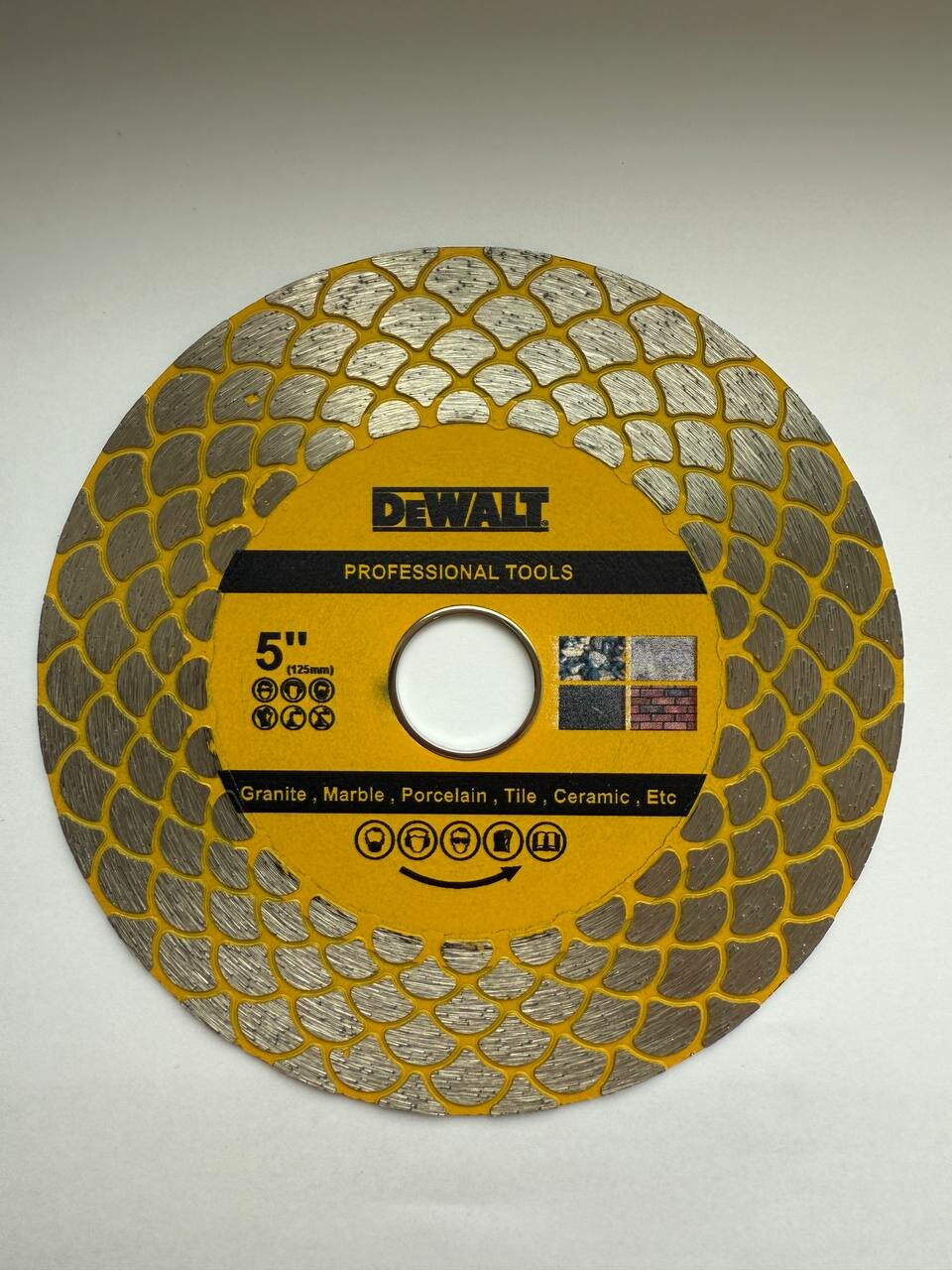 Диск для заусовки 125 DeWalt