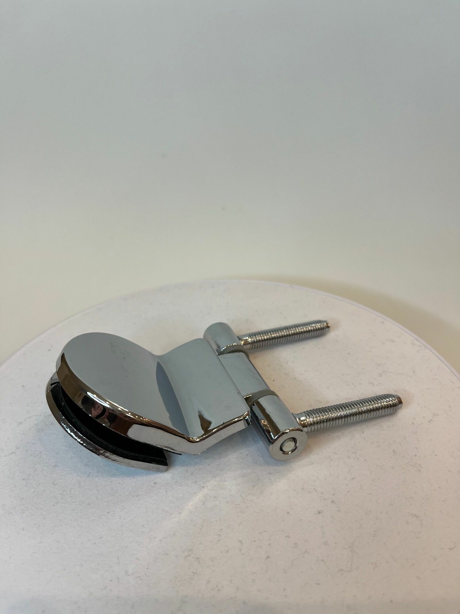 Петля для стеклянной двери в сауну MH 715