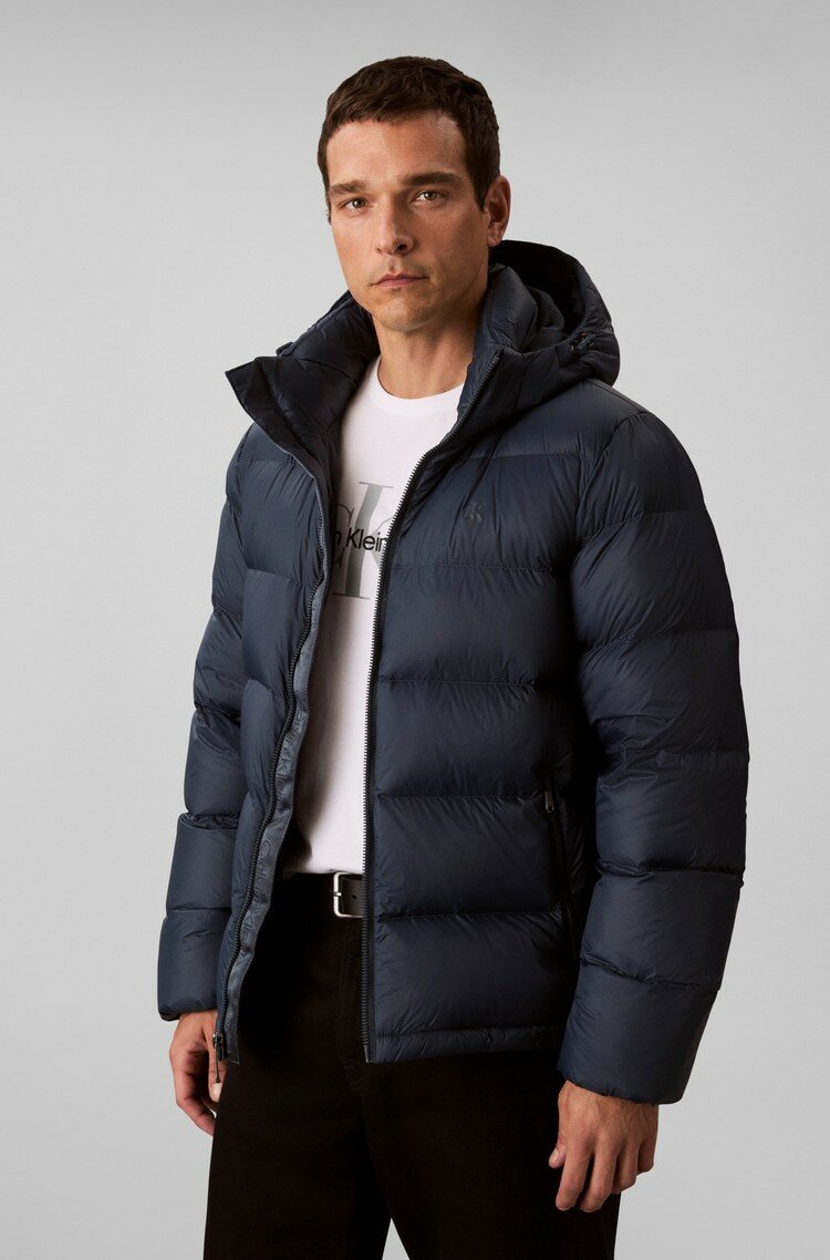 Пуховик Calvin Klein Jeans, размер M, темно-синий