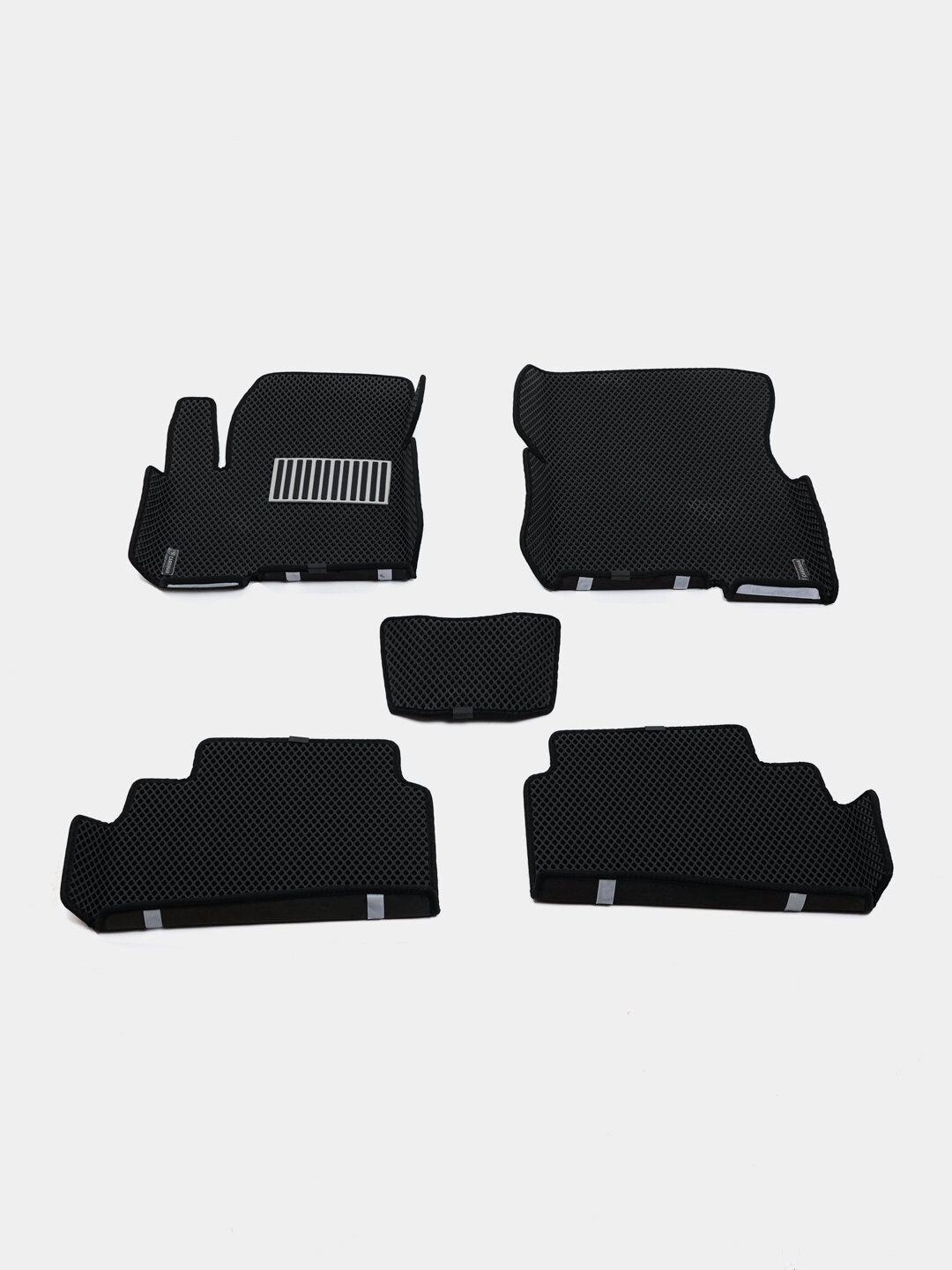 Cardinar Eva – Водонепроницаемые 3D коврики на весь салонCardinar Eva – Водонепроницаемые 3D коврики на весь салон — фото 1