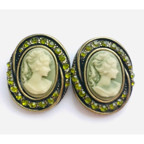 Серьги Glorious, кристалл, камея, белый