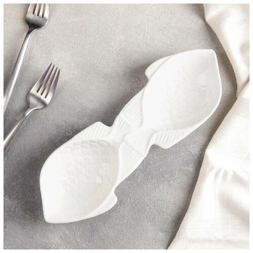 Менажница керамическая 2 ячейки Рыбки 2793 см 768₽