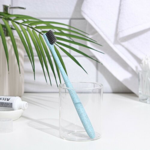 Зубная щетка мягкая в тубе бирюзовая 1шт 334₽