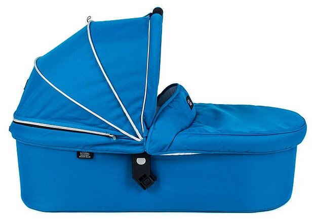 Valco Baby   External Bassinet  Snap  Snap 4 Ocean Blue