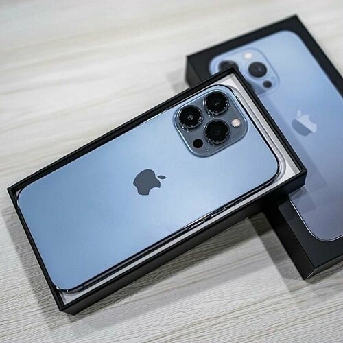 Apple Смартфон iPhone 13pro 49000₽
