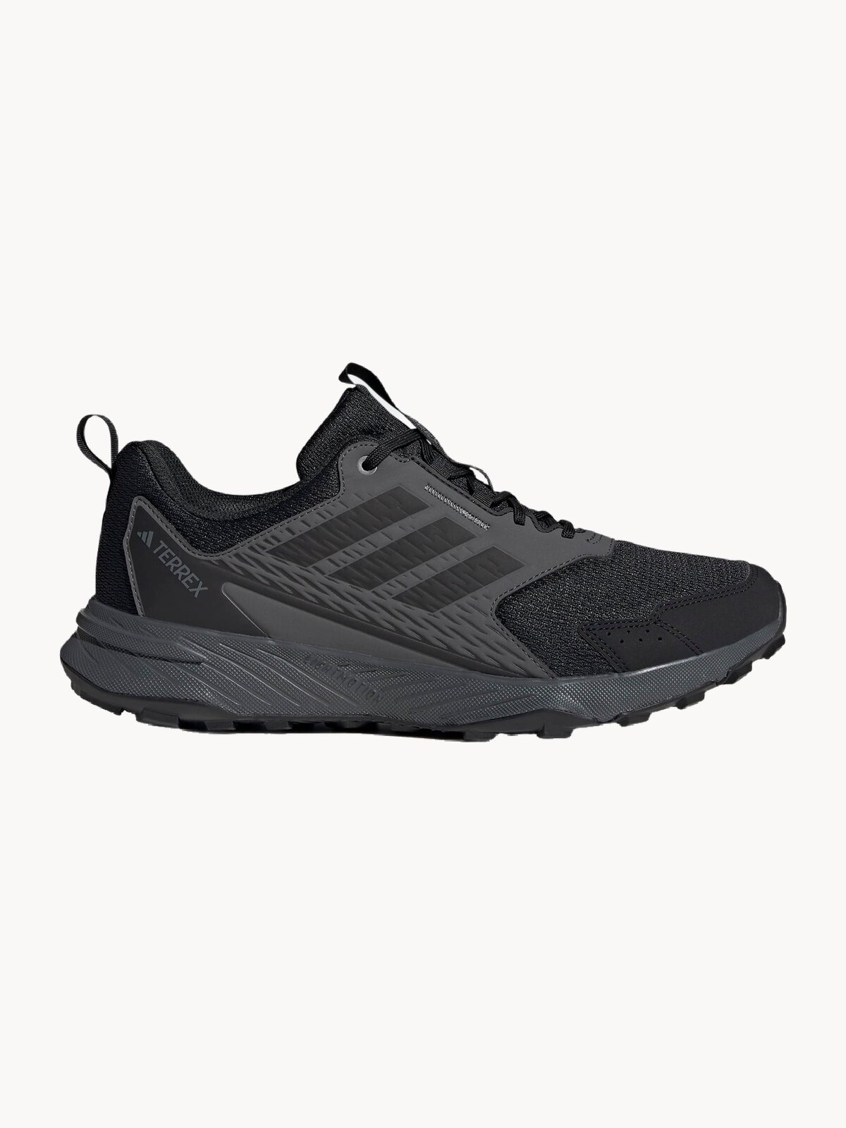 Кроссовки adidas Terrex Tracefinder 2, размер 8 UK, черный