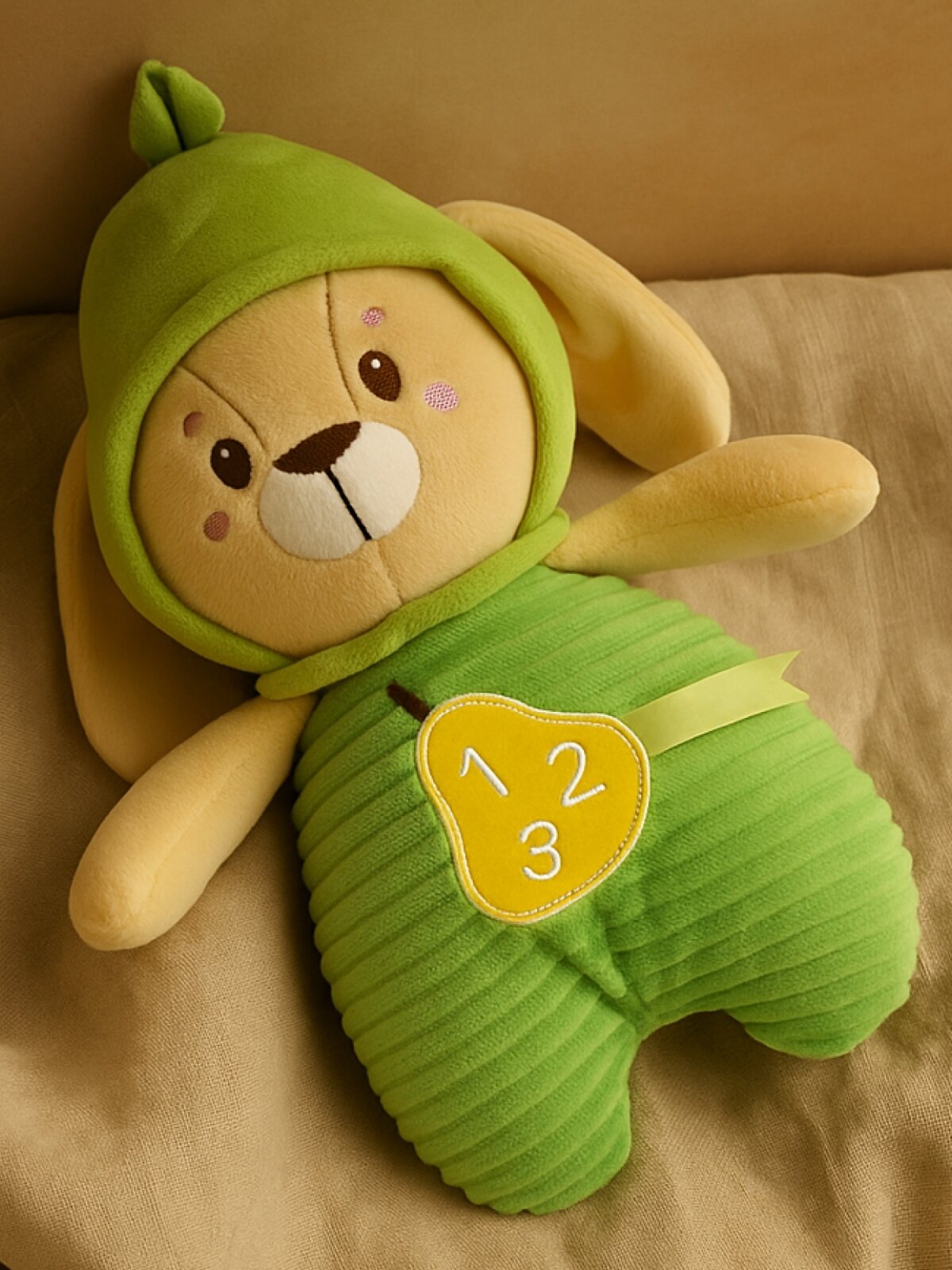 Игрушка Chicco Говорящая "Грушевая Зайка" , интерактивная, для развития