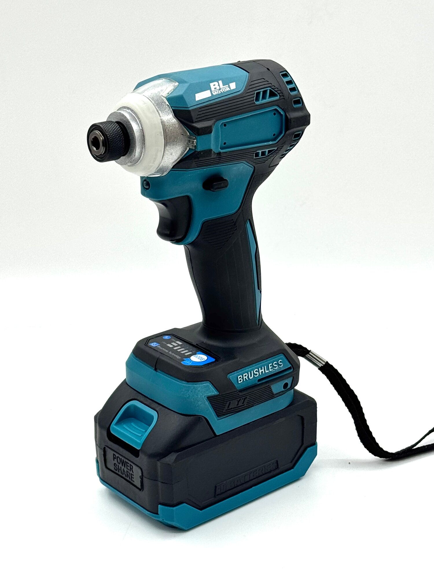 Профессиональный винтоверт - болтоверт аккумуляторный ударный бесщеточный в кейсе 21V, 2АКБ