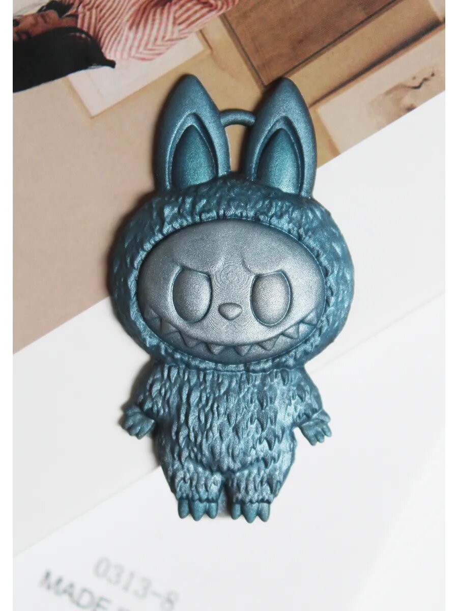 Силиконовая форма для творчества брелок Лабубу — фото 1