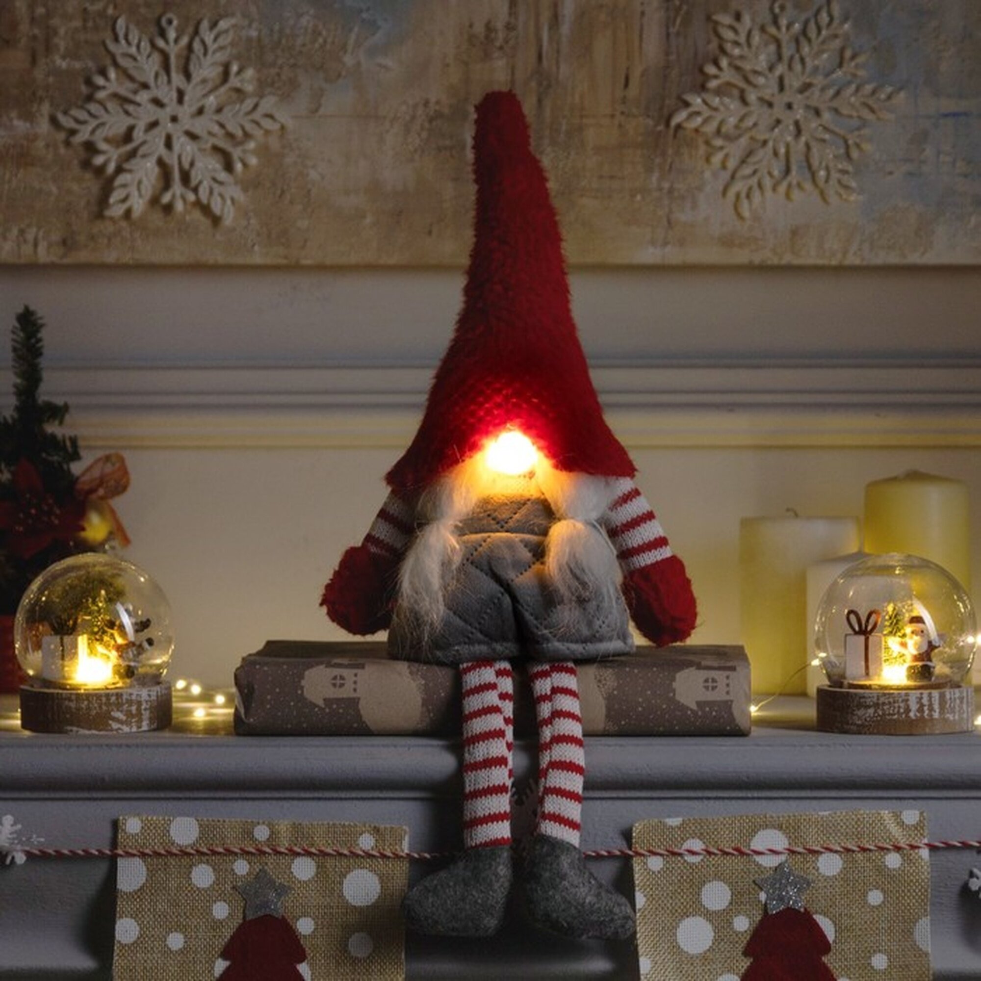 Светодиодная фигура «Гном с усами» 14 × 47 × 9 см текстиль батарейки AG10х3 (в комплекте) свечение тёплое белое