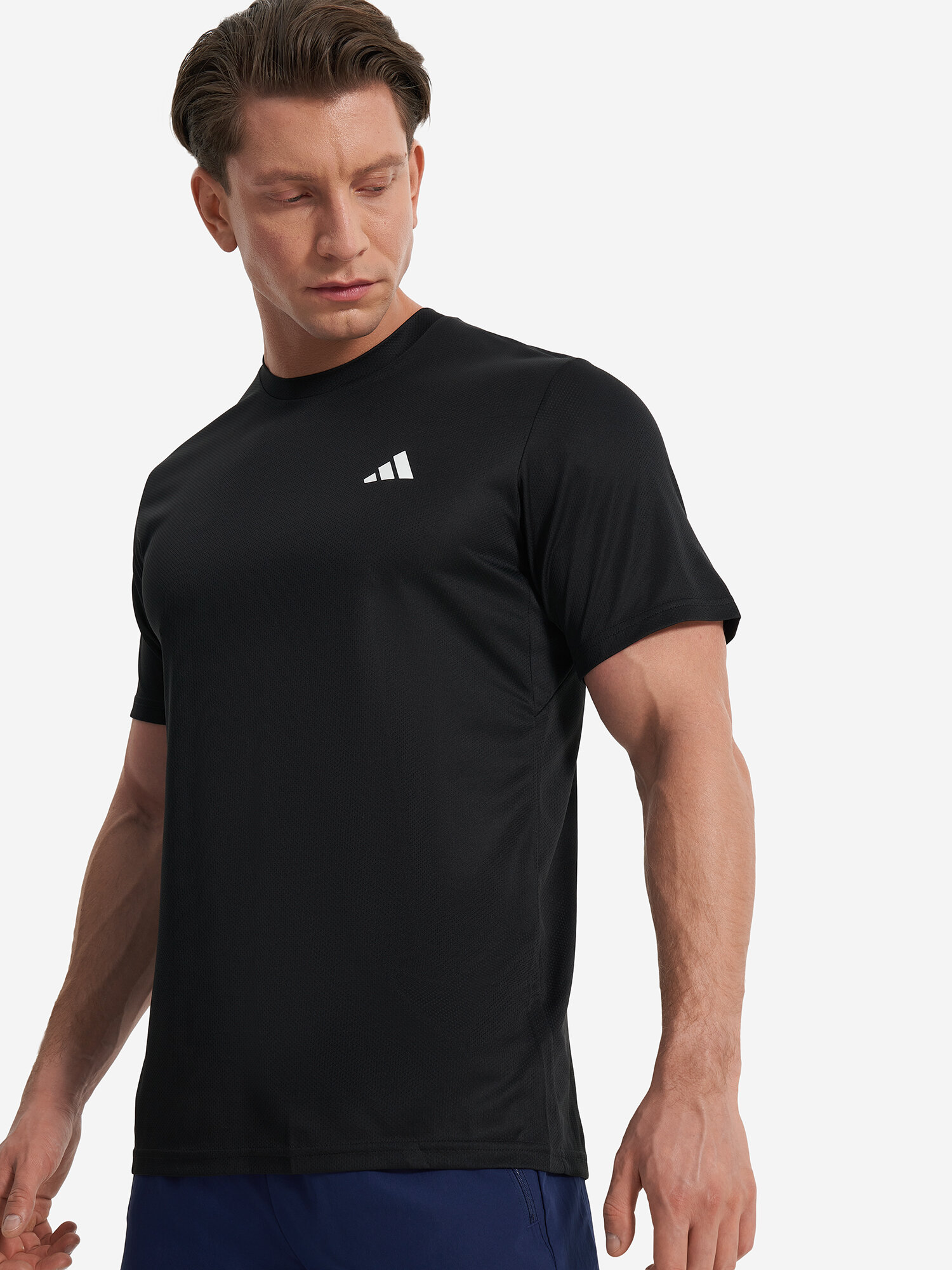 Футболка adidas, размер M, черный