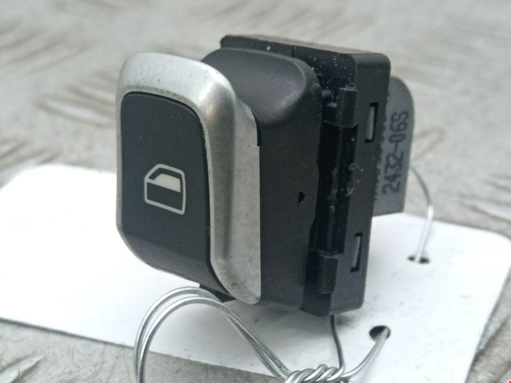 Кнопка стеклоподъемника Audi A6 C7 4F0959855A арт. 2260886