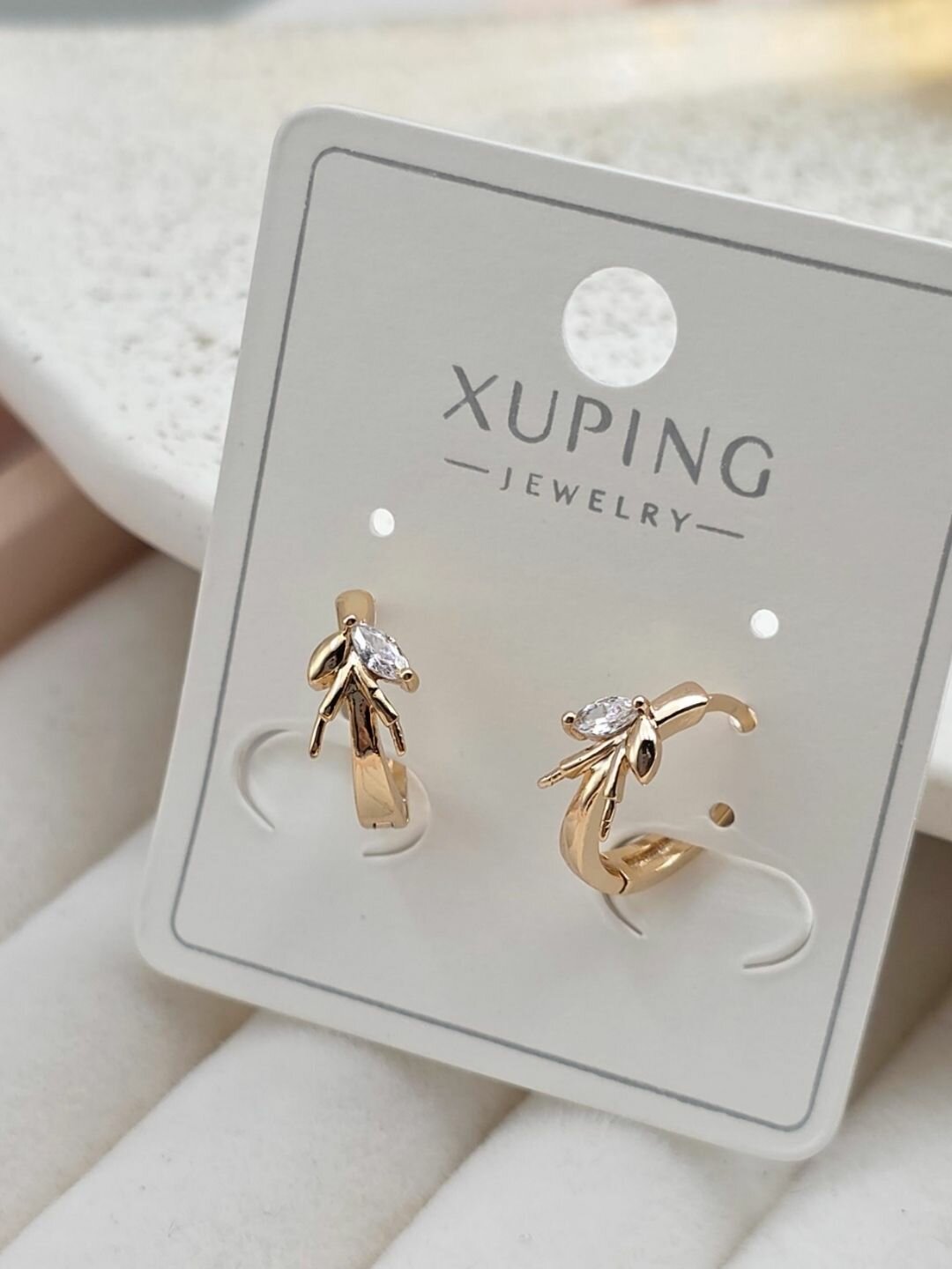 Комплект серег, фианит