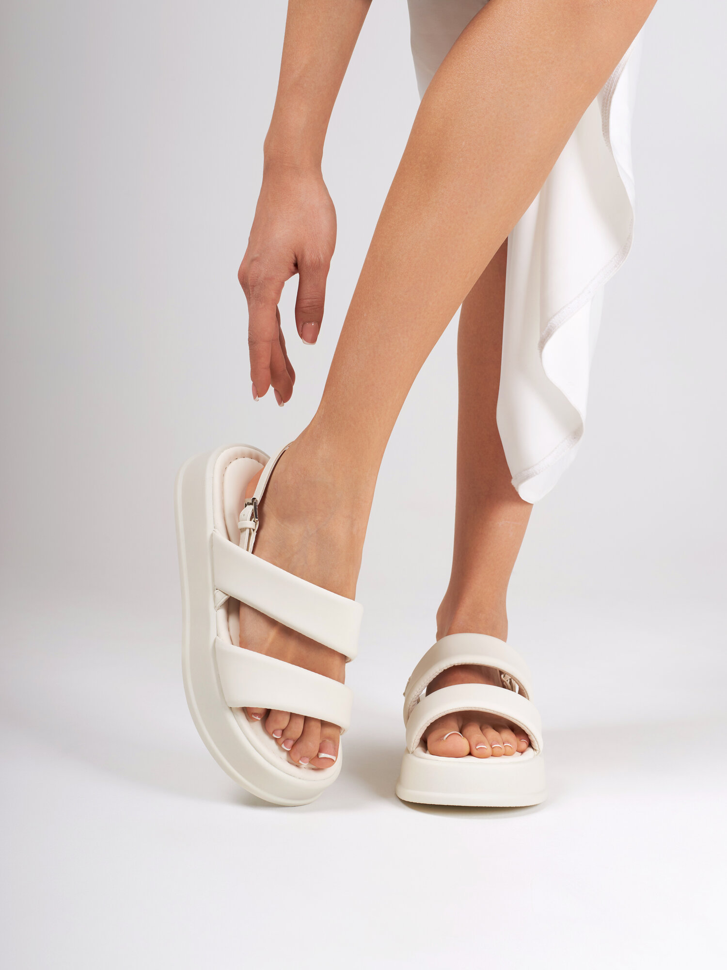 Сандалии PATROL, размер 36, бежевый