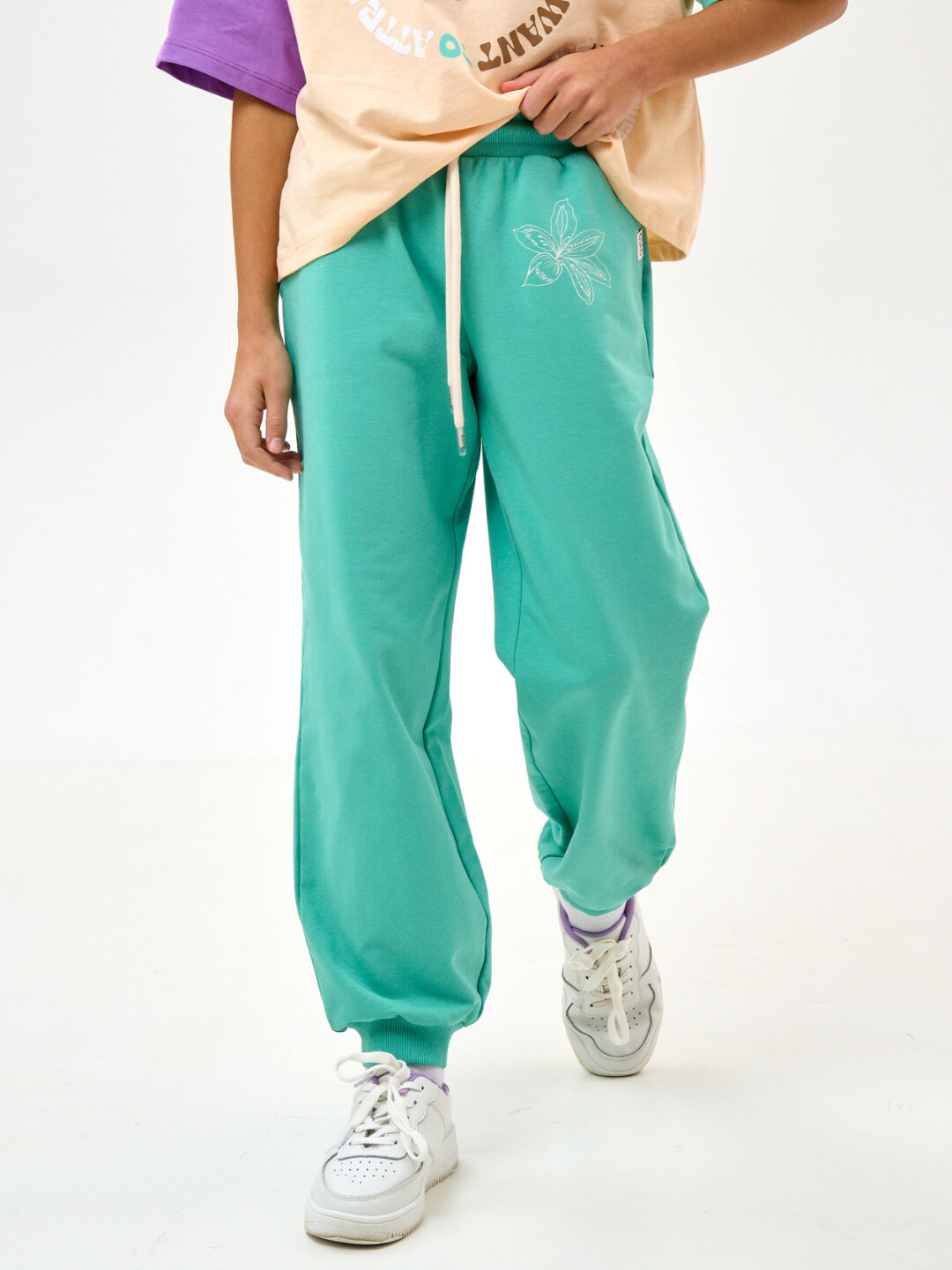 Брюки спортивные