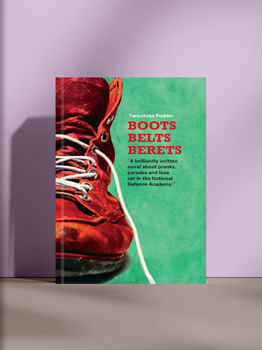 Берцы, ремни и береты. Весёлый и трогательный роман о жизни курсантов академии