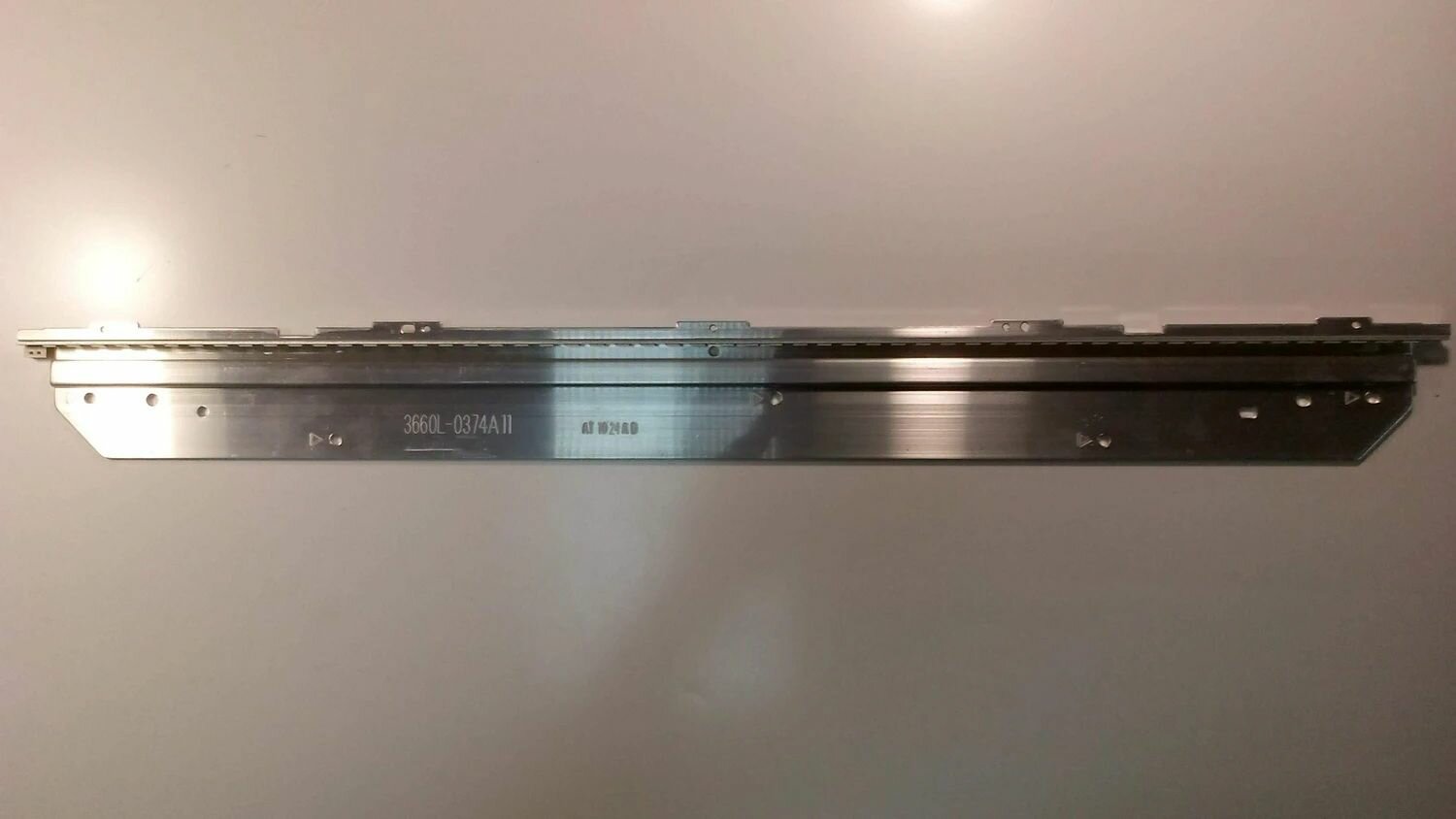 3660L-0374A11 42" V6 Edge FHD-3 REV1.0 1 L-Type LCD LG Display LC420EUN(SD)(V5) для 42Lv3551 42Lv3551-Zk Lcd Телевизор Lg LCD, LED подсветка (string стринг светодиодный) для матрицы арт. 8574