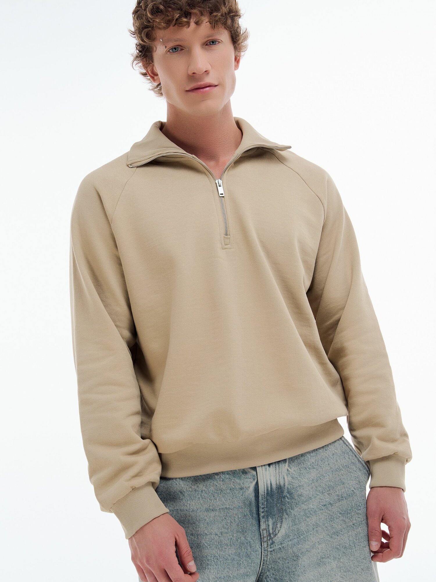 Толстовка спортивная ТВОЕ размер S  бежевый бежевый