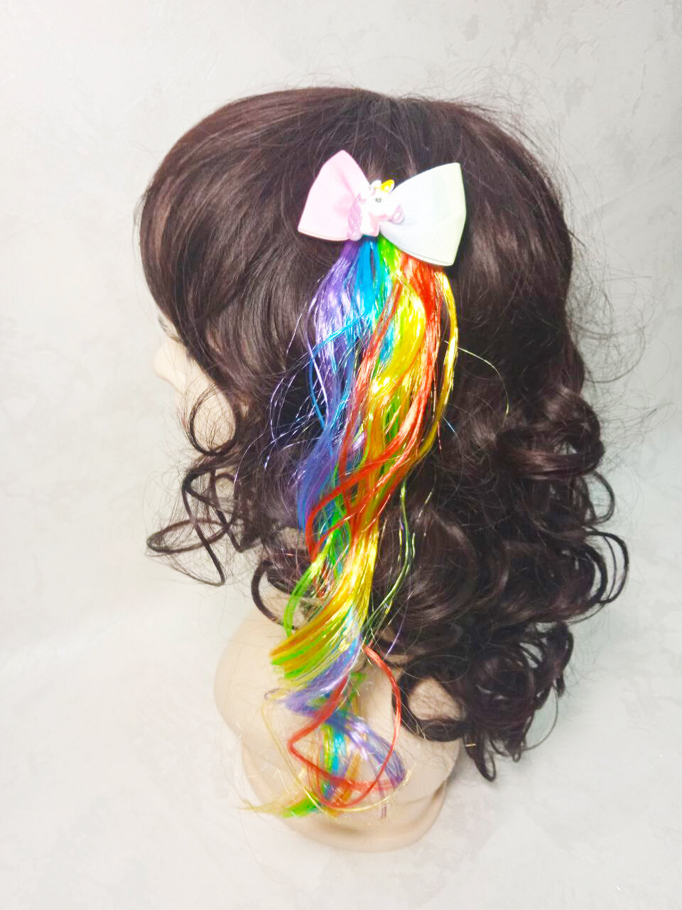 Заколка Сфера Бантик с единорогом, с цветными прядями, сиреневая/розовая/белая