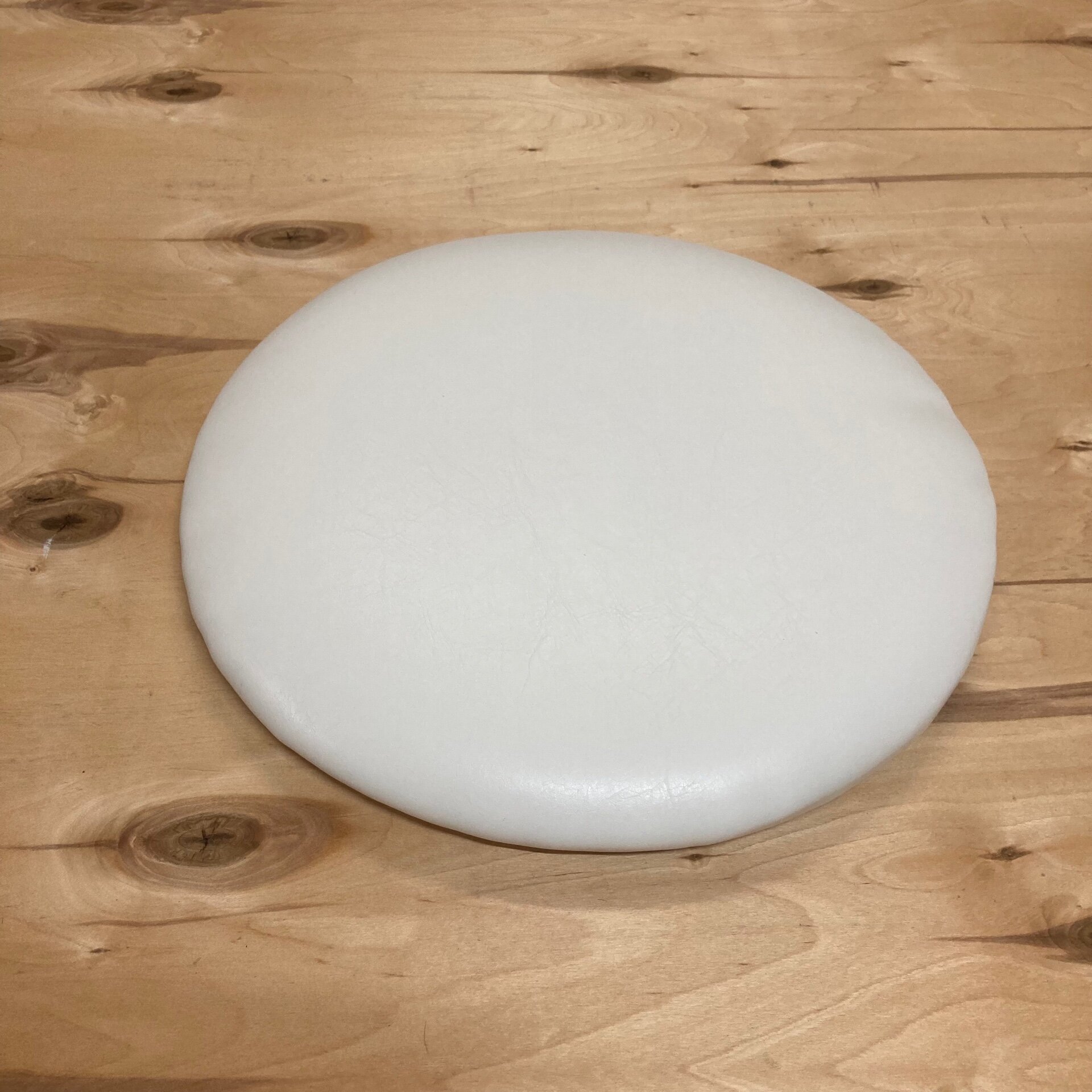 Сиденье , круглое для стула, табурета, экокожа,38x38x4 см, цвет белый