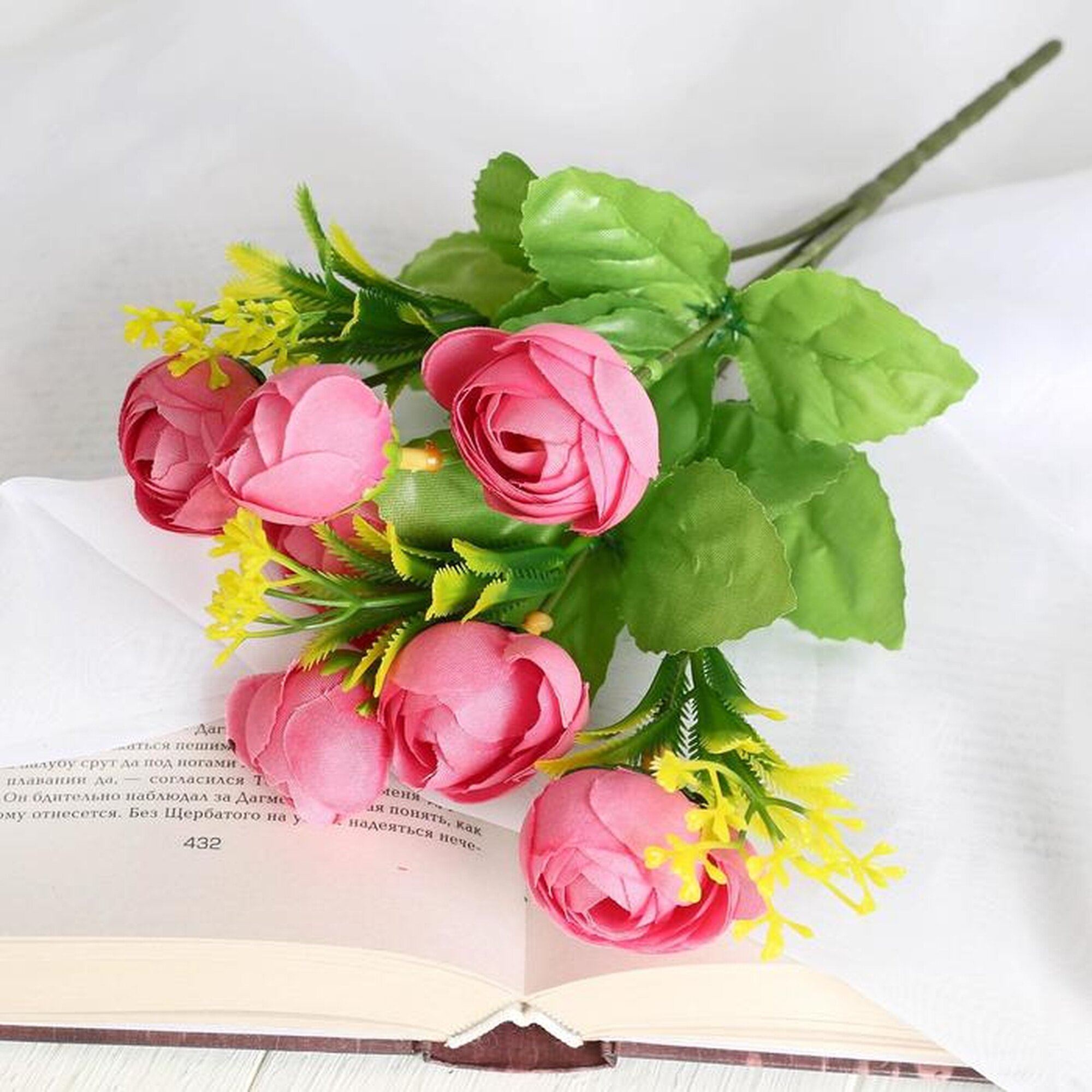 Букет Сима-ленд «Яркие пионы» пластиковый текстиль 28 см микс