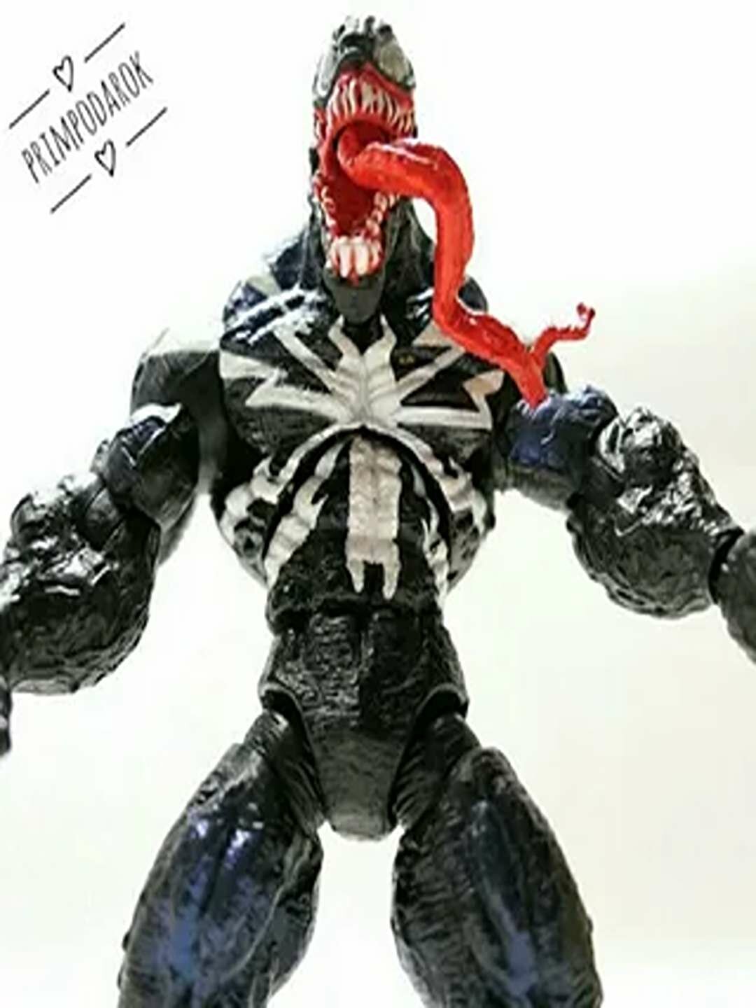 Шарнирная акула Venom, пластик/металл, шарниры, для антистресс, от, 130 гр 29 см