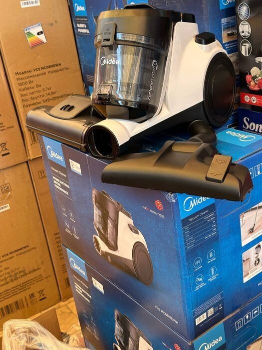 Пылесос Midea MC08MEWH, компактный, 1800 Вт, 2л, 5м кабель, 4,65кг — фото 1