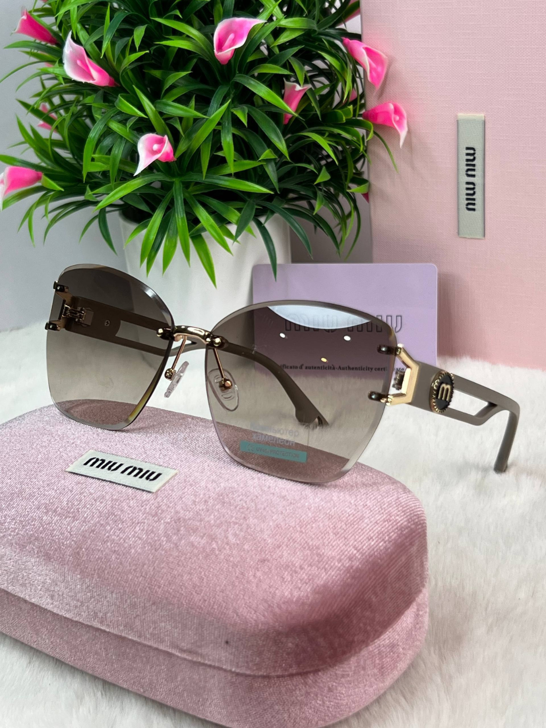 Солнцезащитные очки