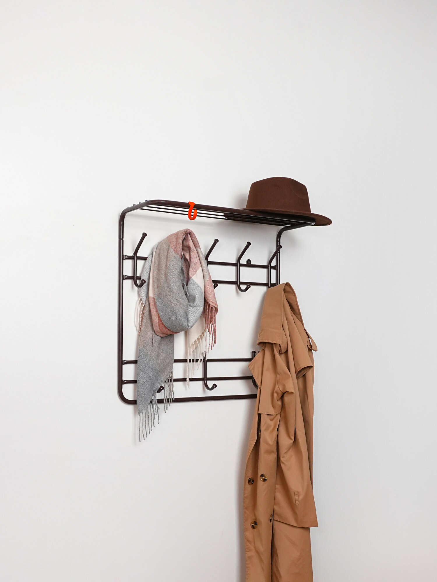 Вешалка настенная ЗМИ для одежды в прихожую металлическая от производителя