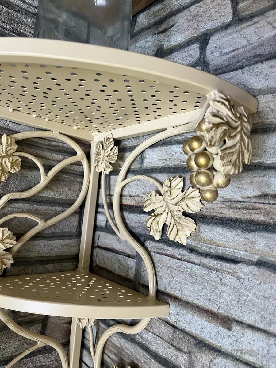 Кованая угловая полка , слоновая кость+золото, 3 отделения, ручная работа — фото 1