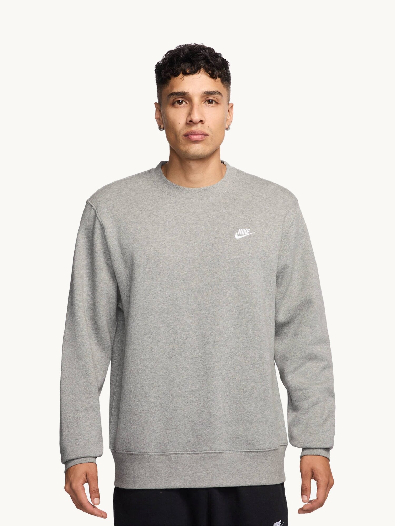 Свитшот спортивный Club Fleece Crew