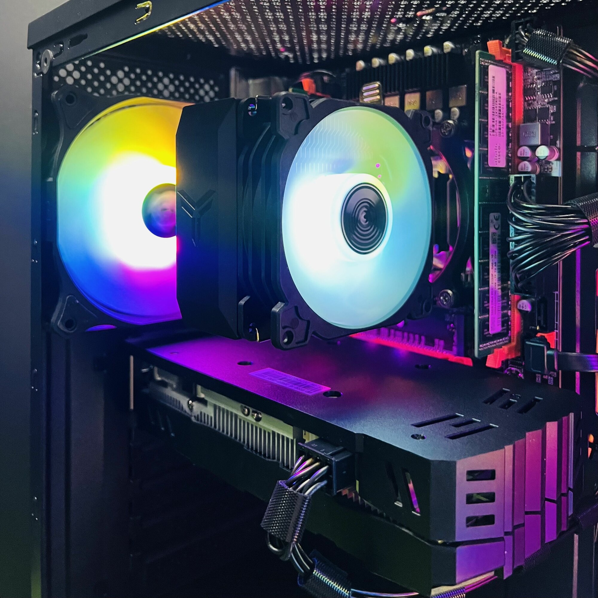 Игровой компьютер intel i7-9700(2670v3) Видеокарта RX580 8gb, 16gb DDR4, SSD 512gb — фото 1
