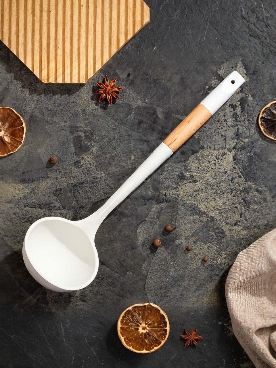 Половник для кухни бамбук силикон белый Daniks Skandi WFCFA-0037-3