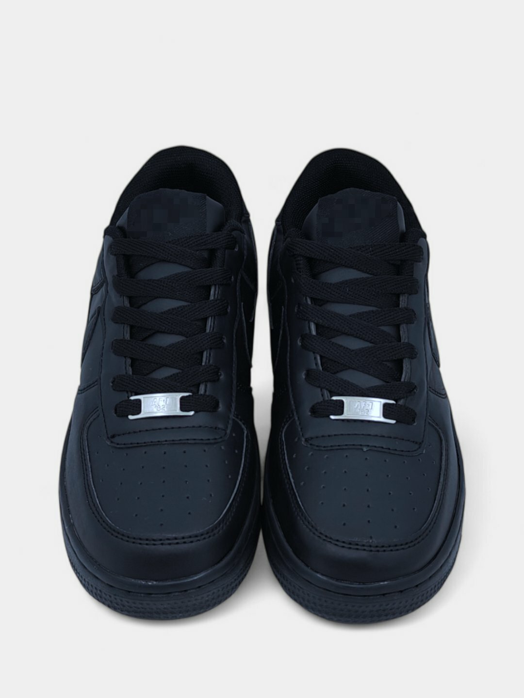 Кроссовки  Air Force 1, полнота C (EU)/ на узкую стопу, размер 36 37 38 39 40 41 42 43 44, черный — фото 1