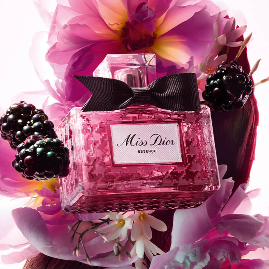 Парфюмерная вода Christian Dior Miss Dior Essence De Parfum