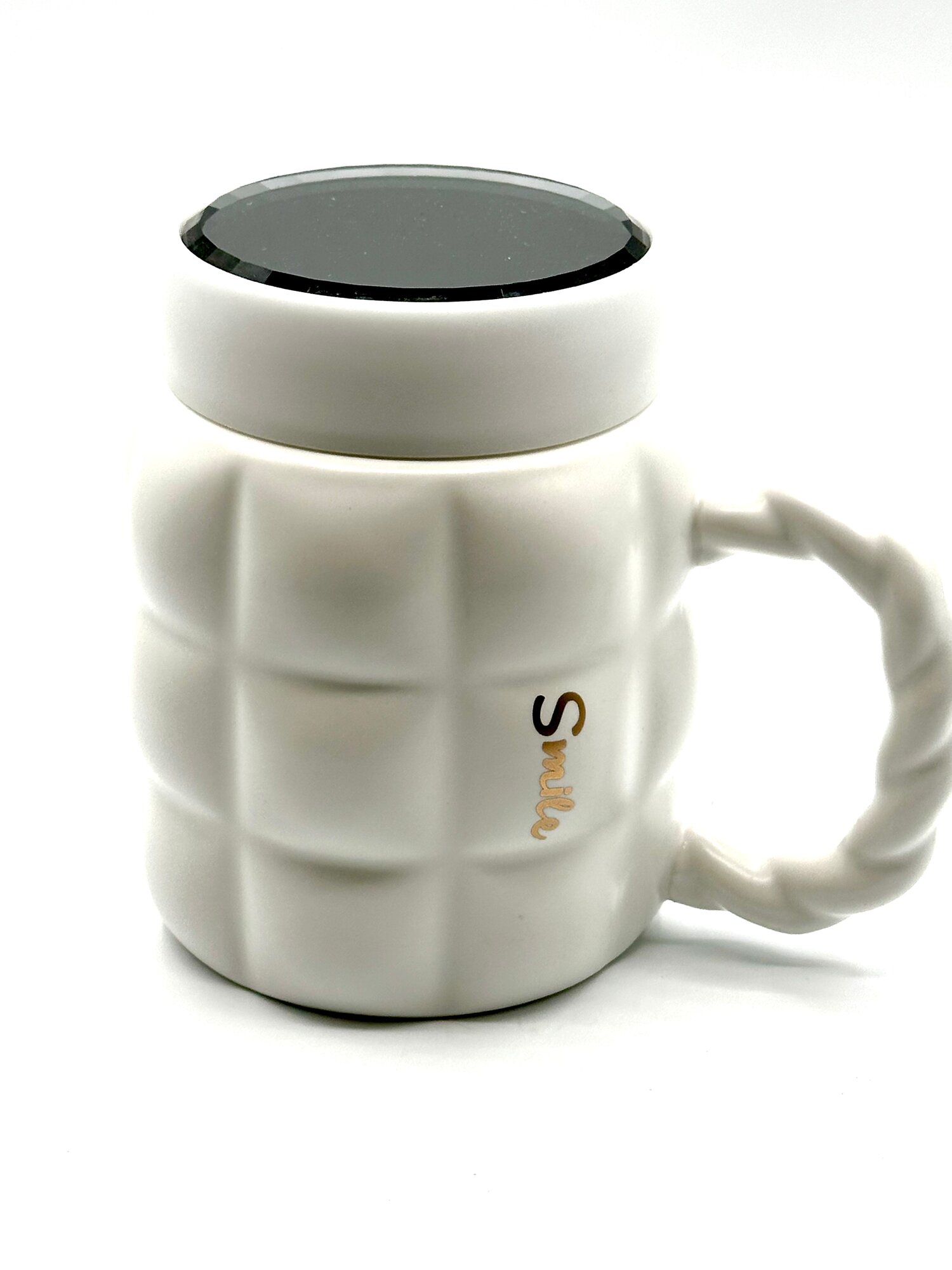 Кружка с крышкой, керамика, дизайн фактурный, белая, 350-450 мл