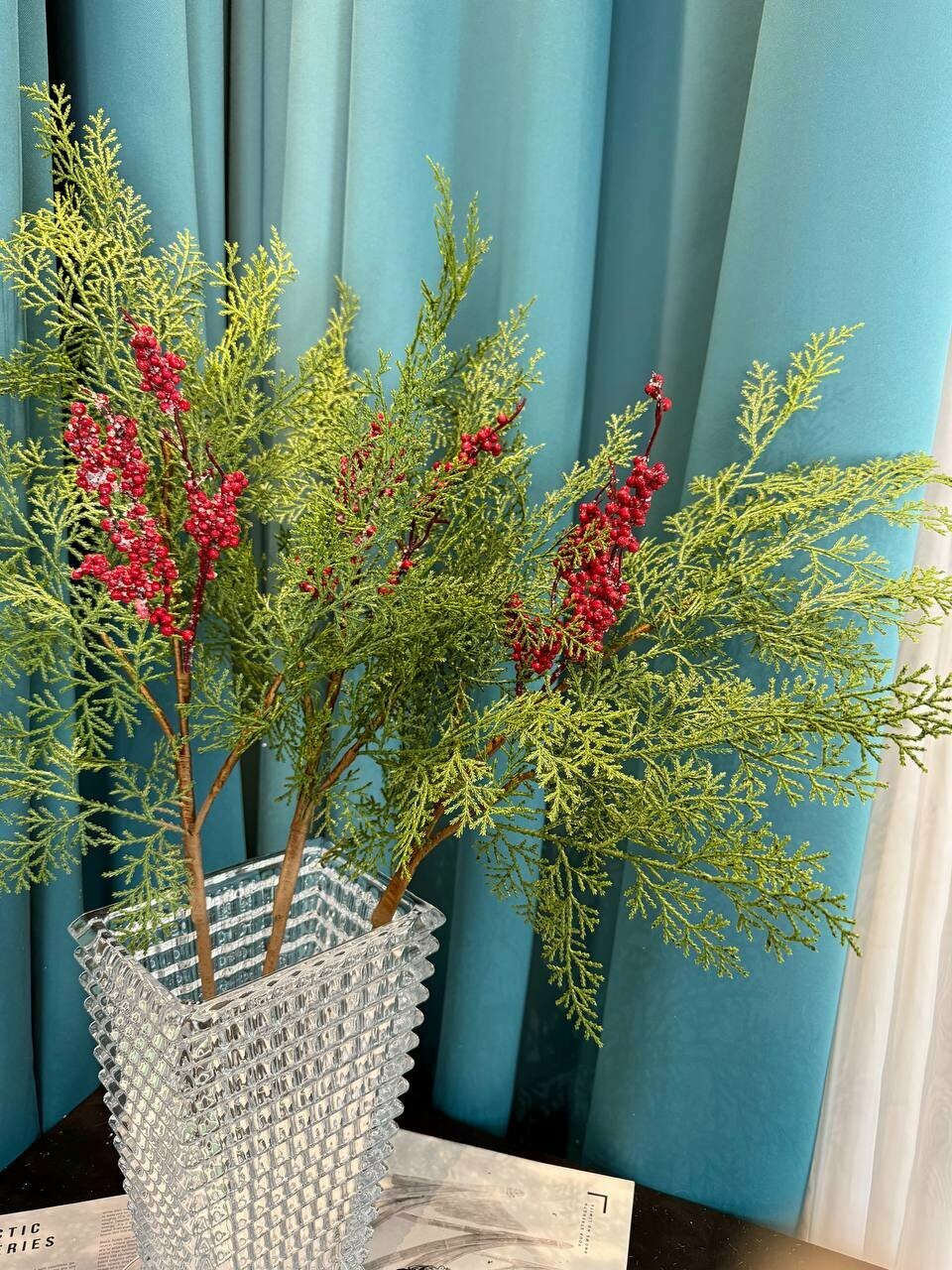 Новогодние ветки еловые пихта туя с ягодами в снегу премиум силикон 3шт 70 см для декора интерьера