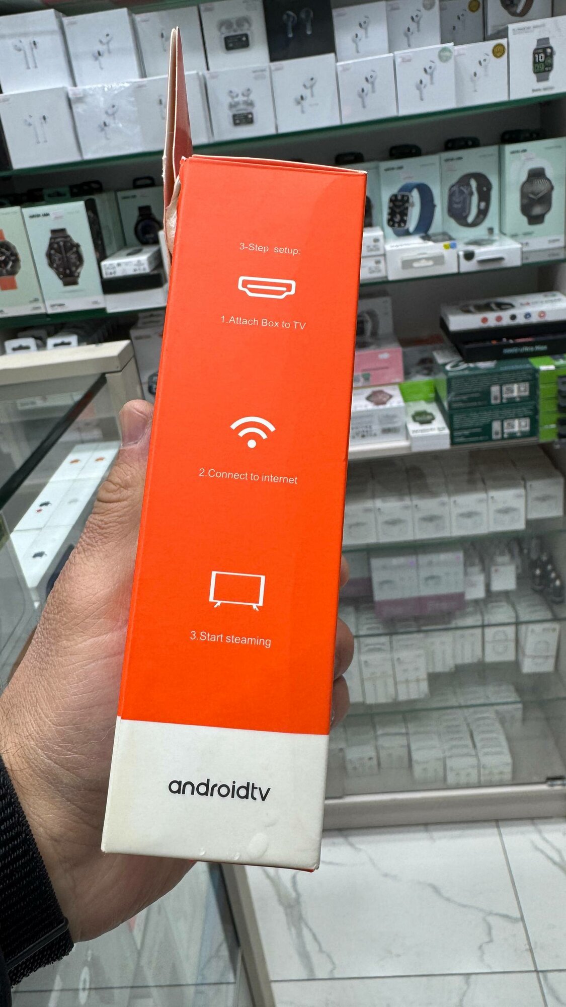 ТВ-приставка Android TV, Google Ассистент и Smart Cast, 1+8 ГБ с DTS — фото 1