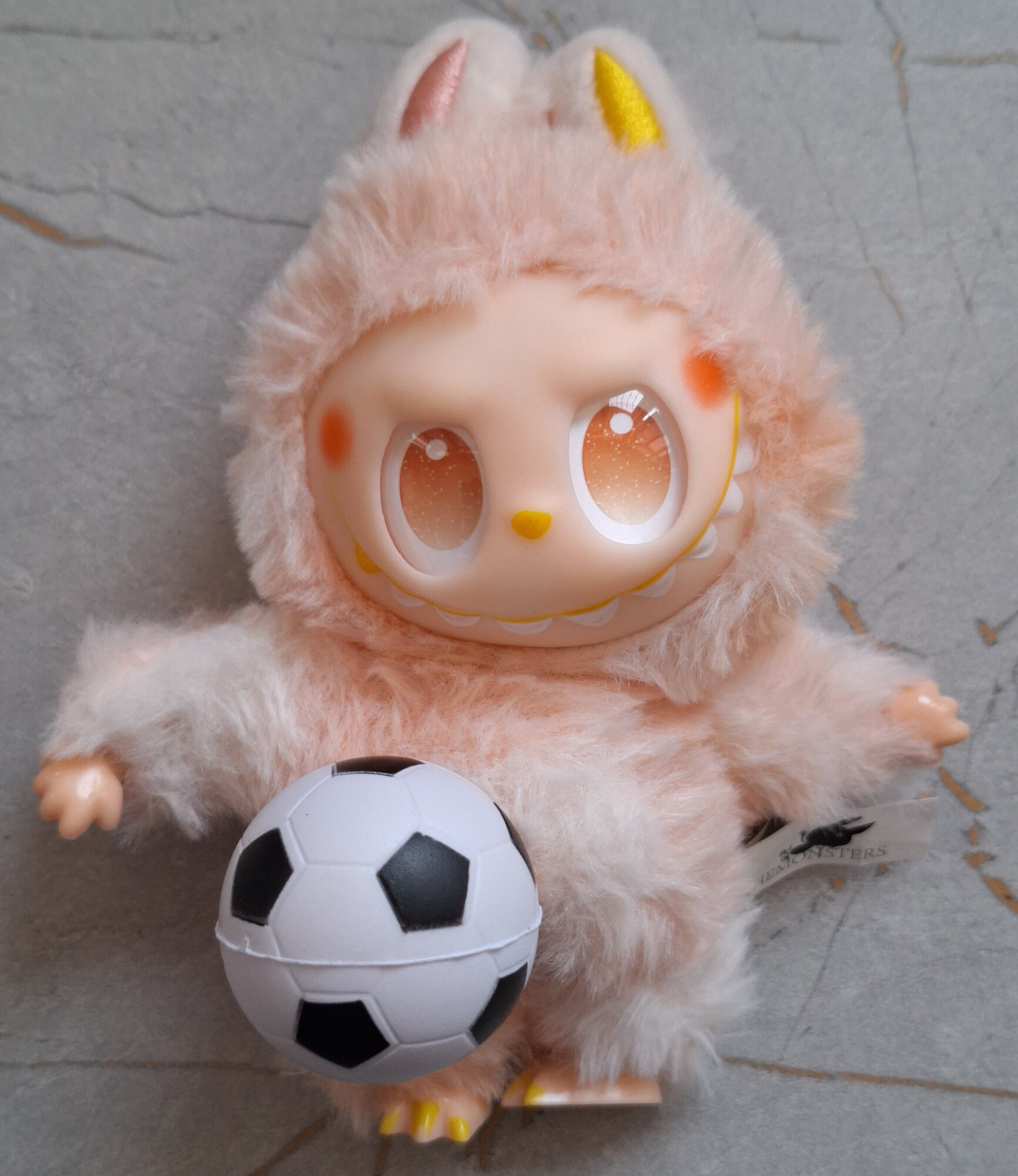 Детская игрушка. Игрушка мягкая LABUBU с разними цветами + брелок