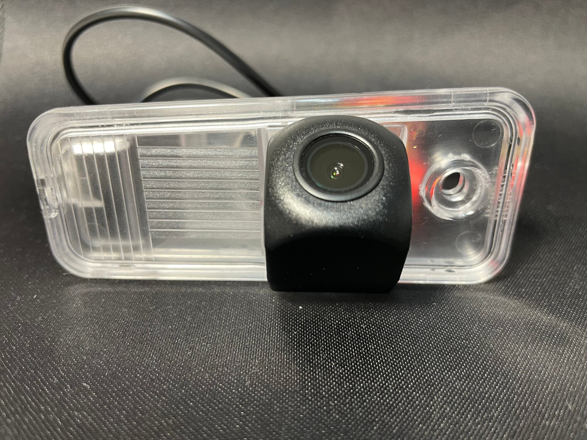 Камеры Заднего Вида Xiaomi Камера заднего вида для Hyundai Creta (2014+) / Santa Fe 2 / 3 (06-18) Разм.89мм*37мм