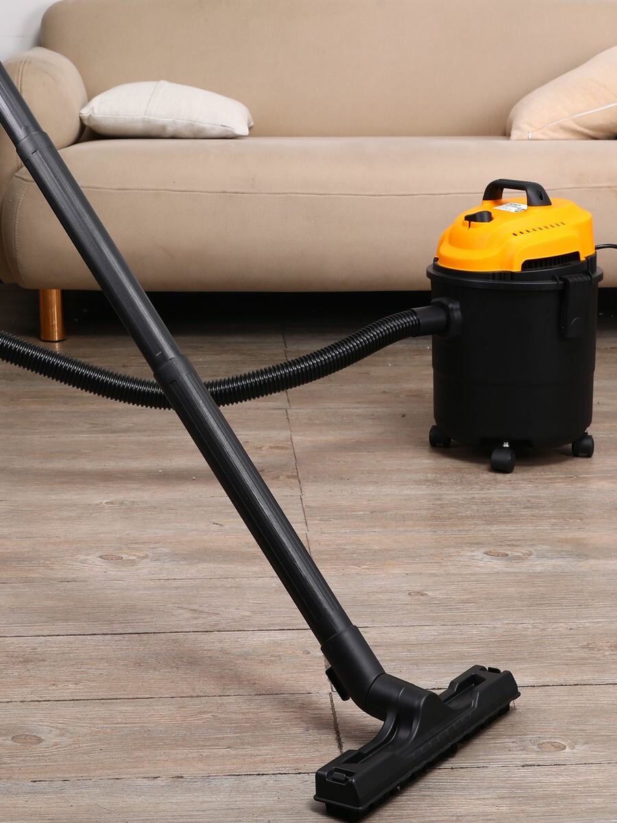 Пылесос промышленный DEKO DVCT-1400-15P мощность 1400Вт всасывание 16кПа бак 15л