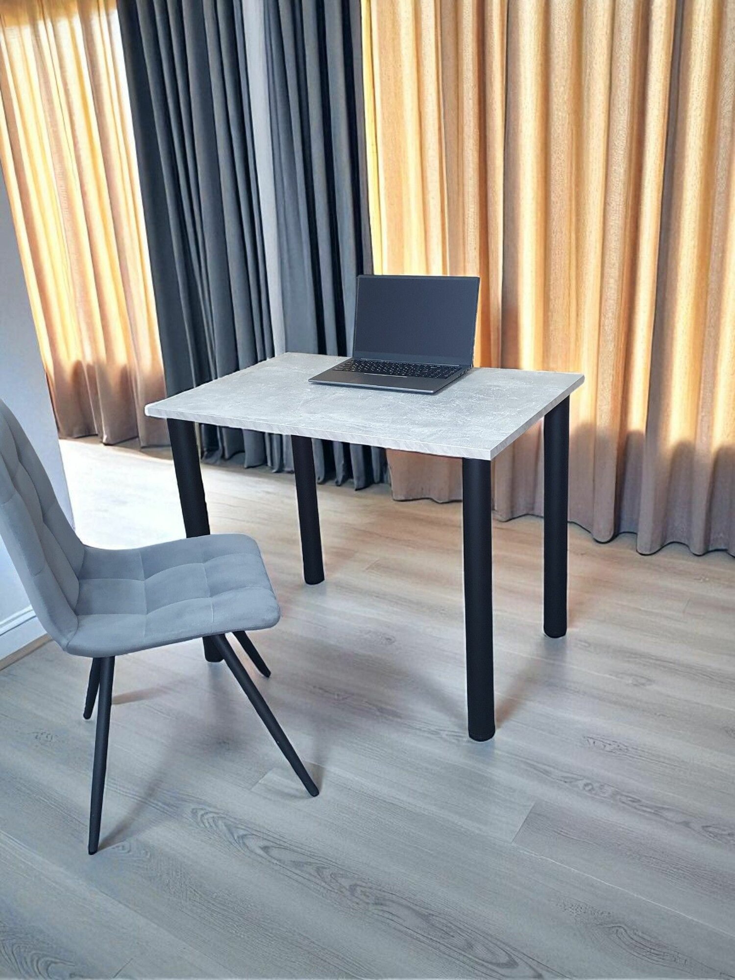 Стол компьютерный/ цвет Бетон Светлый, 90*60 см. Ножки черные.