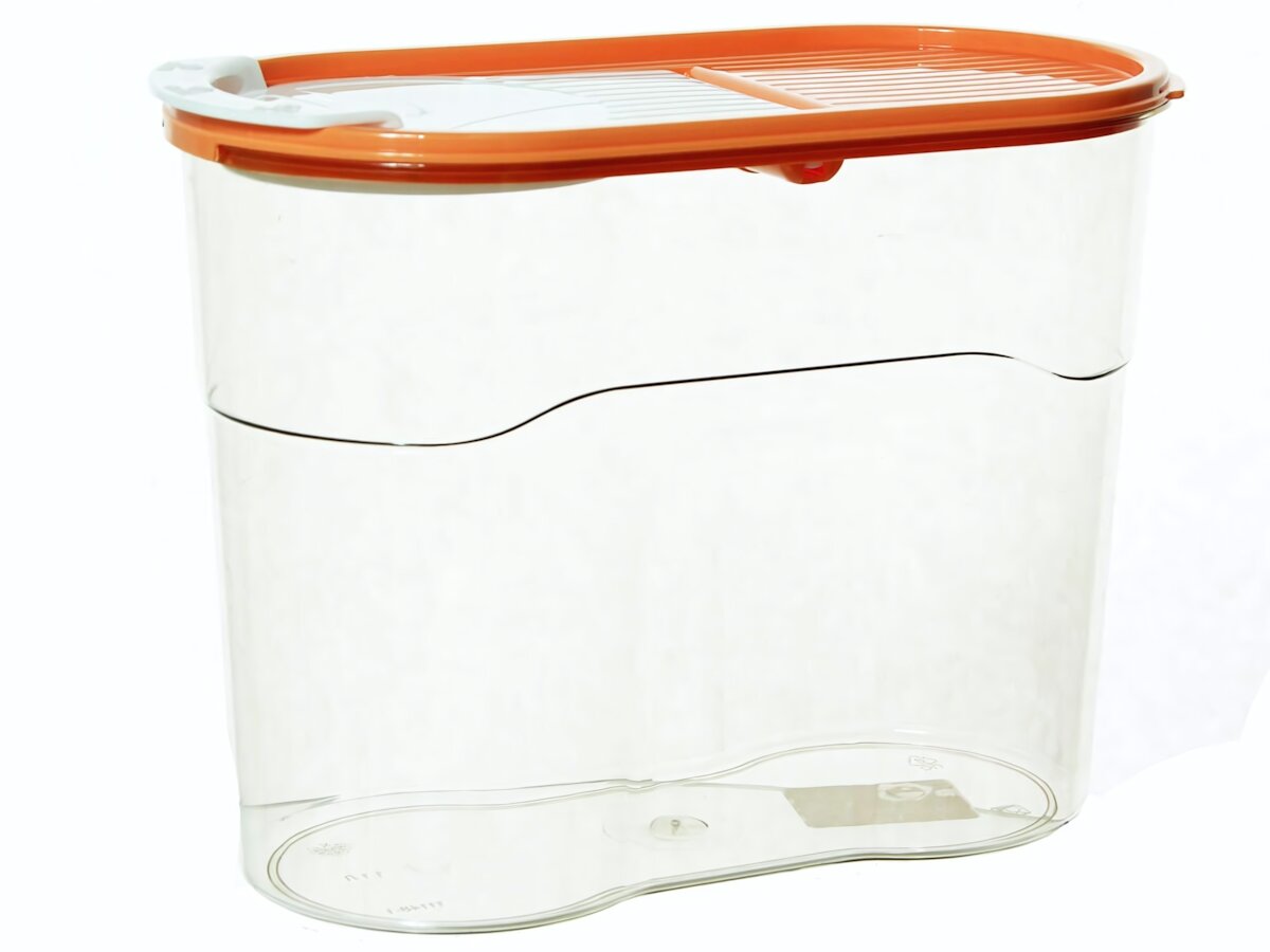 Банка 11л для сыпучих продуктов Полимербыт пластик герметичная цвет в ассортименте